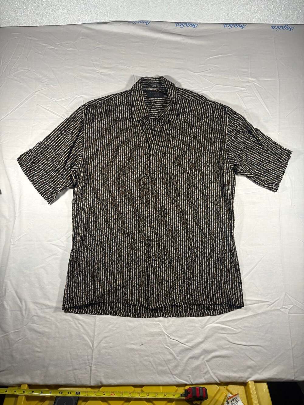 Countess Mara Men's Short Sleeve Button-Down Shirt Geometric Print